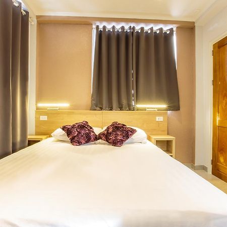פרמריבו Q-Inn Boutique Hotel מראה חיצוני תמונה