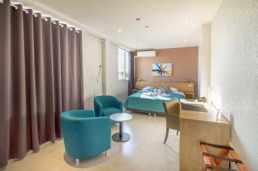 פרמריבו Q-Inn Boutique Hotel מראה חיצוני תמונה