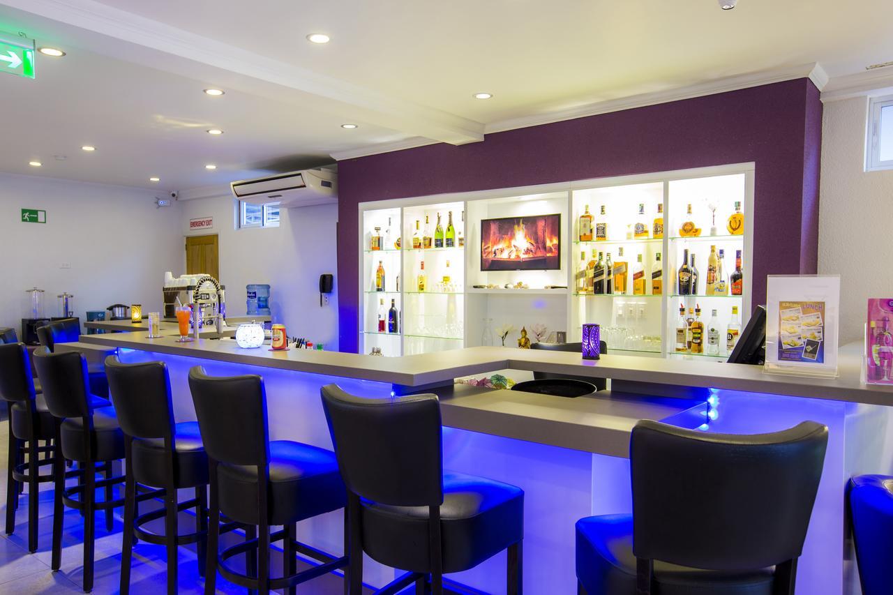 פרמריבו Q-Inn Boutique Hotel מראה חיצוני תמונה