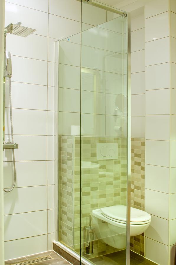 פרמריבו Q-Inn Boutique Hotel מראה חיצוני תמונה